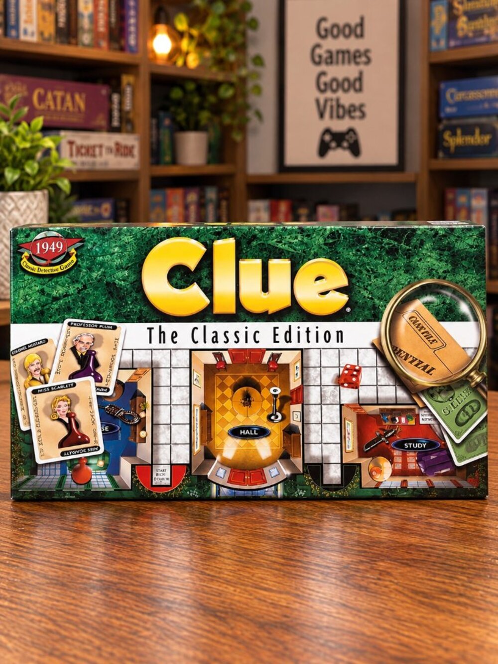 Clue: The Classic Edition Board Game (2016) - 1949 Retro Remake